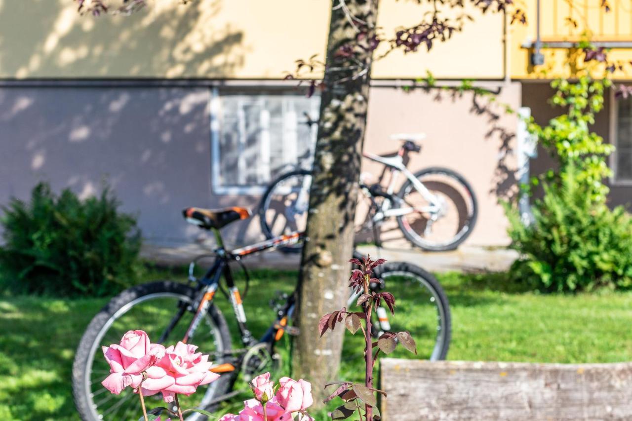 Quick Home Garden Apt Alice Castello Exteriör bild